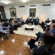 Reunião busca transformar laços de identidade em projetos práticos de turismo