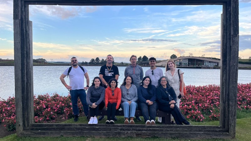 Viagem pelo Rio Grande do Sul é realizada no contexto de retomada do voo direto da Gol entre Porto Alegre e Buenos Aires